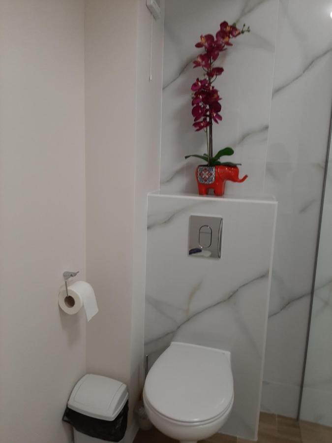 Serrenity Aparthotel Sea View Luxury Tower Navodari Exterior photo