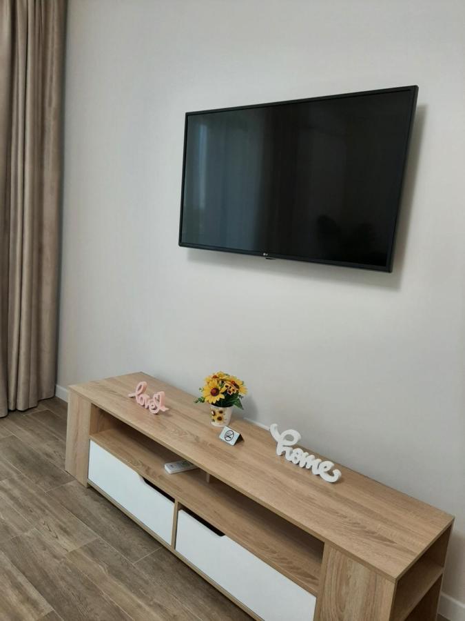 Serrenity Aparthotel Sea View Luxury Tower Navodari Exterior photo